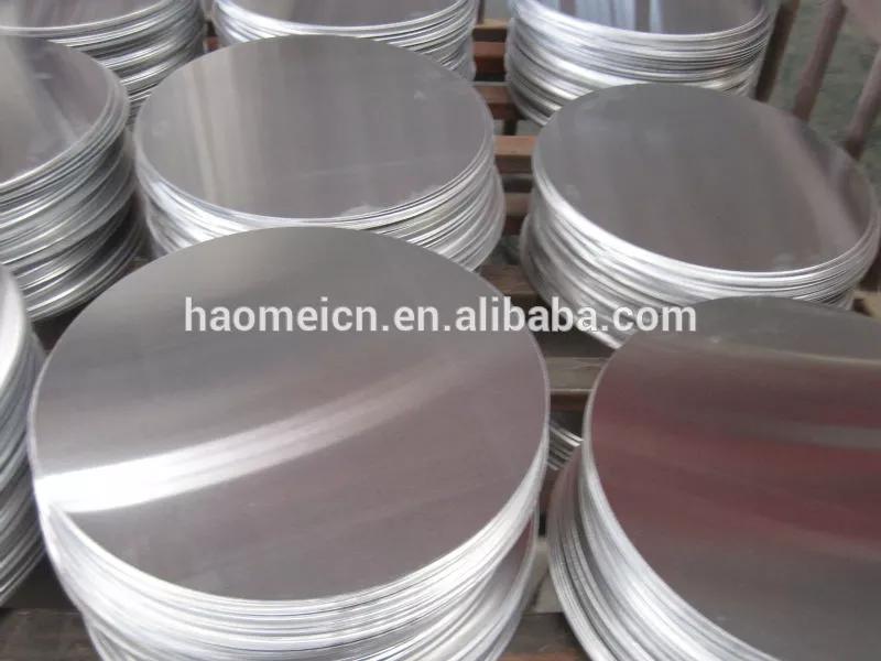 This shows 3003 5052 aluminum alloy circle plate cookware
